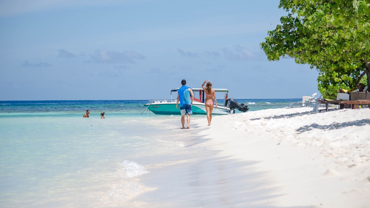 Photo of Others in Thulusdhoo Island