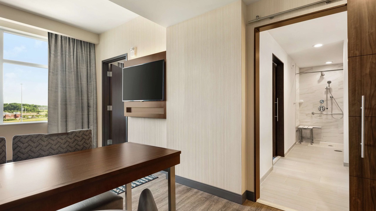 Photo of Bedroom in Noblesville