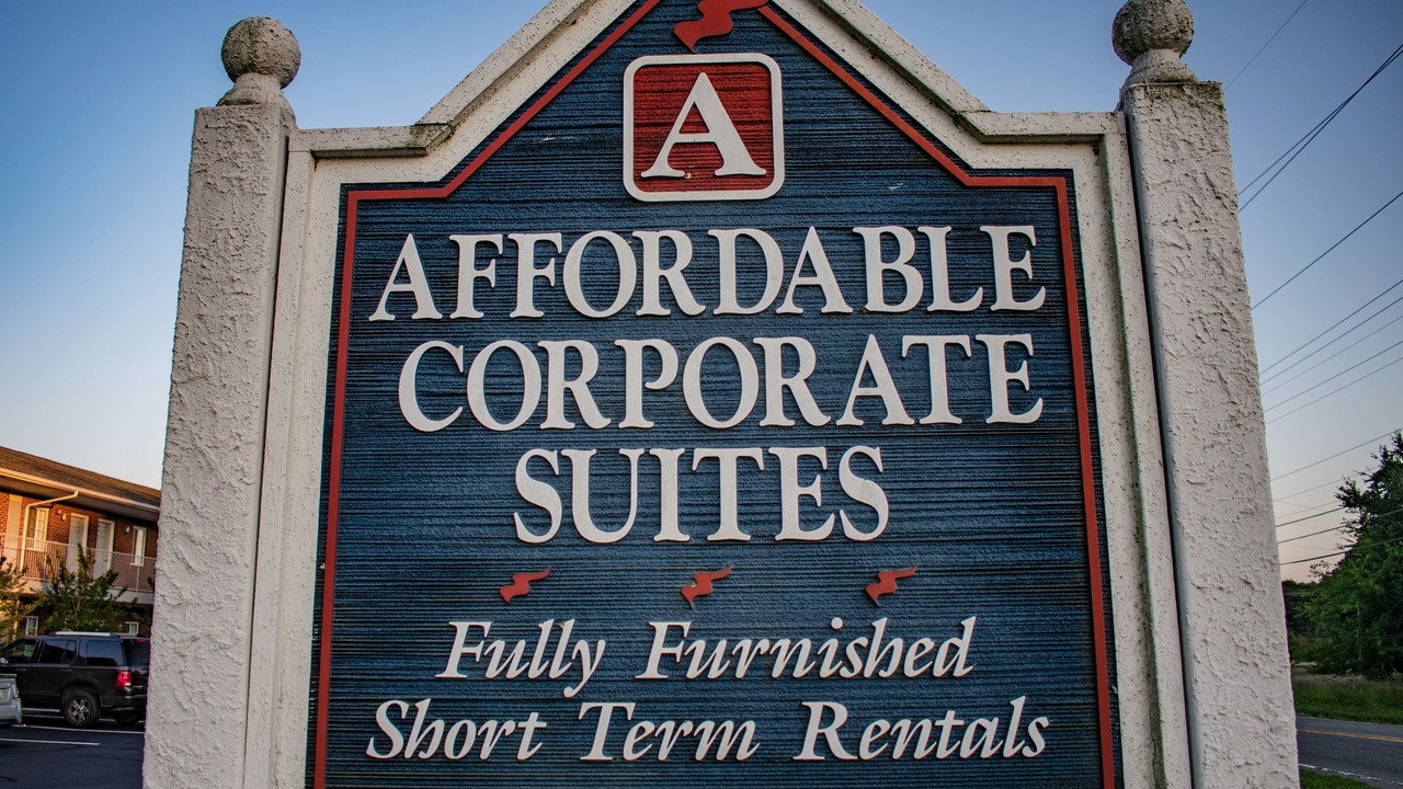 Photo of Buildings in Hollins