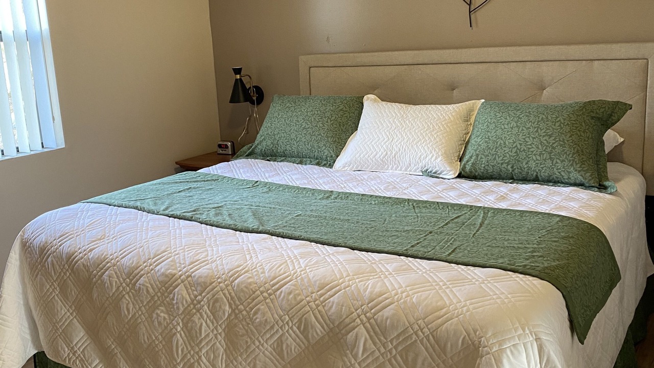 Photo of Bedroom in Hollins