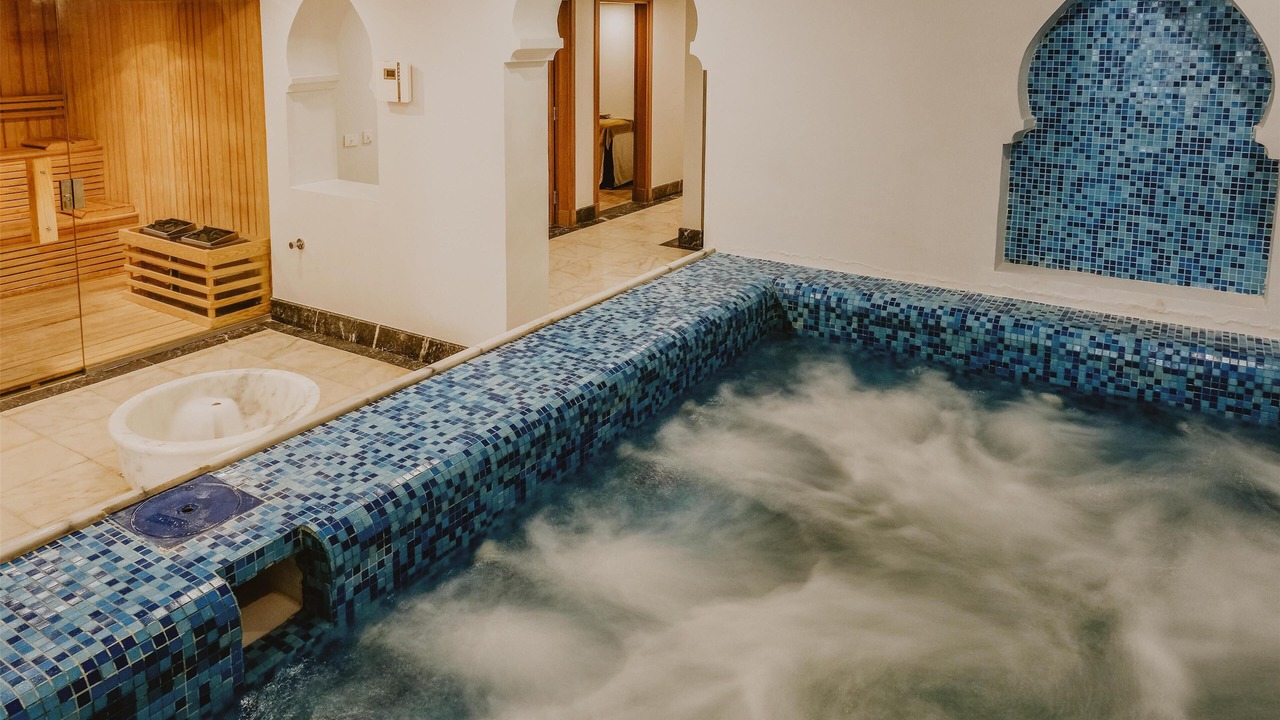 Photo of Bedroom in Ras Nasrani