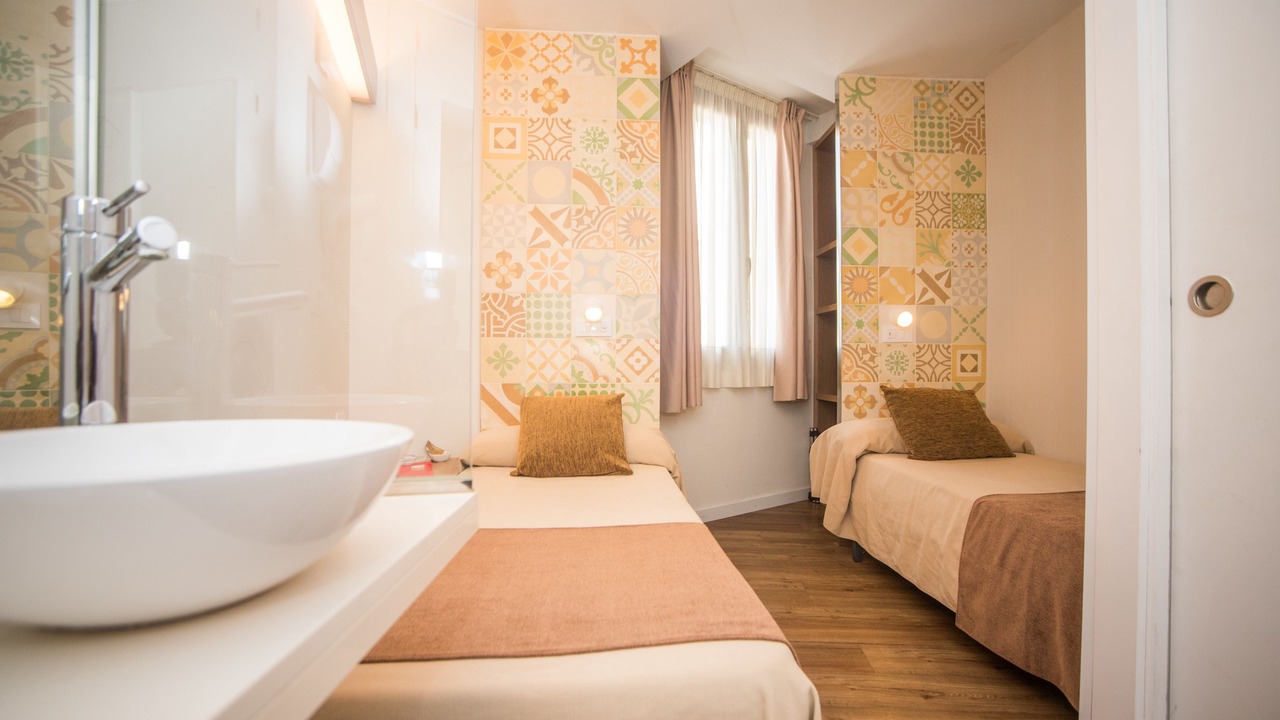 Photo of Bedroom in Gothic Quarter