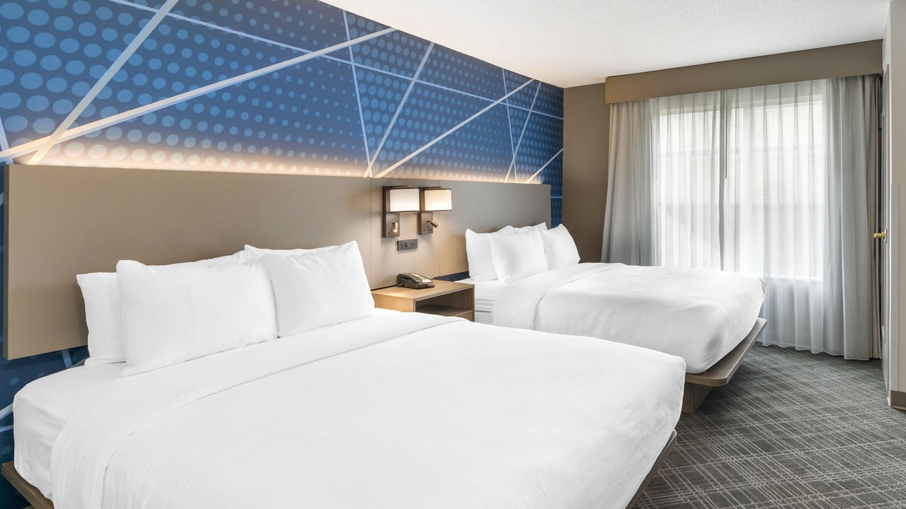 Photo of Bedroom in Coliseum Central