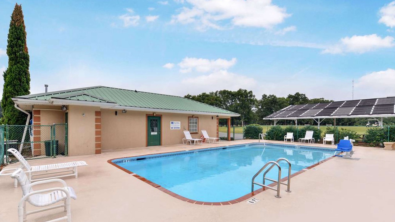 Photo of Outdoor in Crawfordville