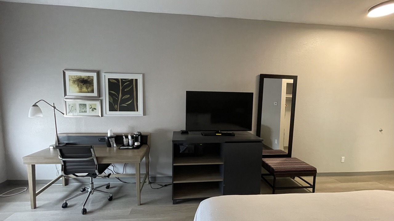 Photo of Bedroom in Midway