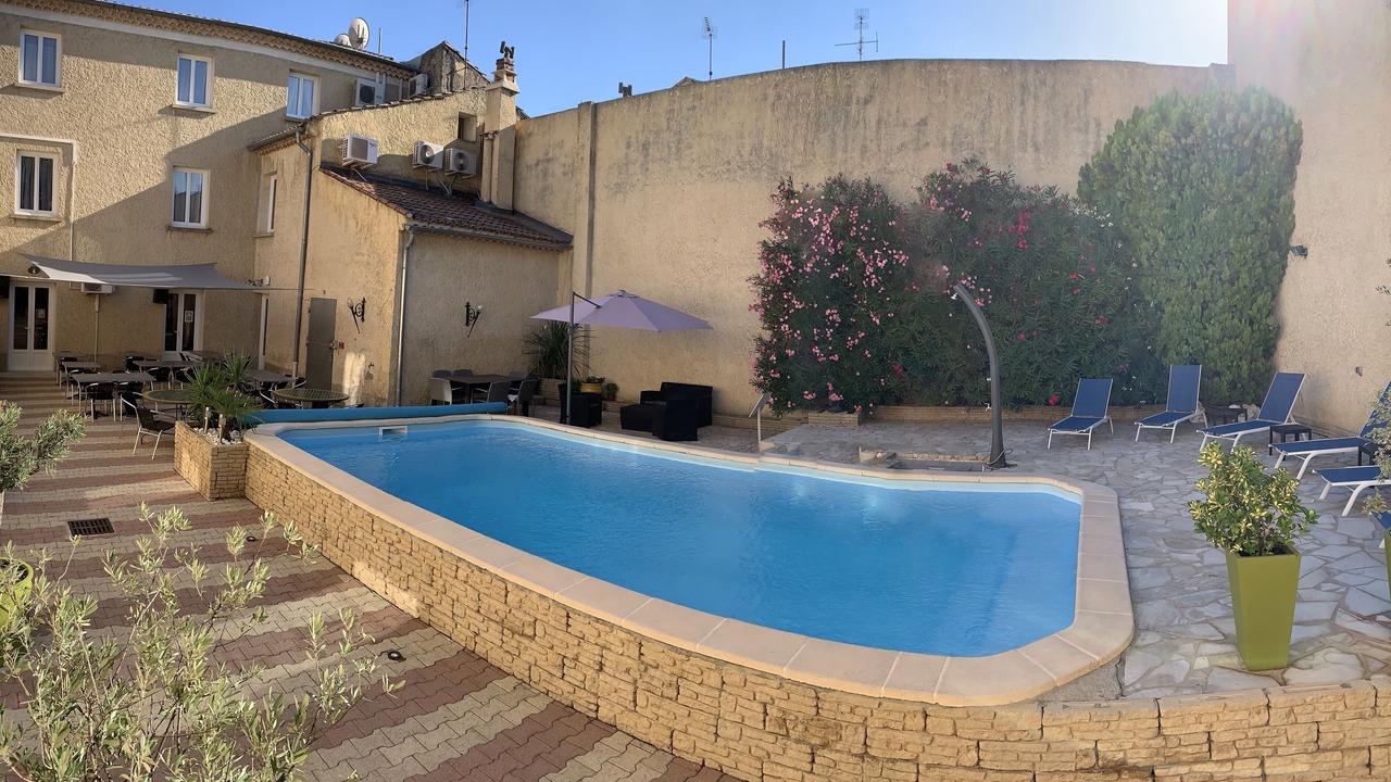 Photo of Patio Balcony in Entraigues-sur-la-Sorgue