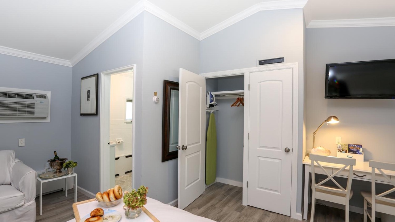 Photo of Bedroom in Shinnecock Hills