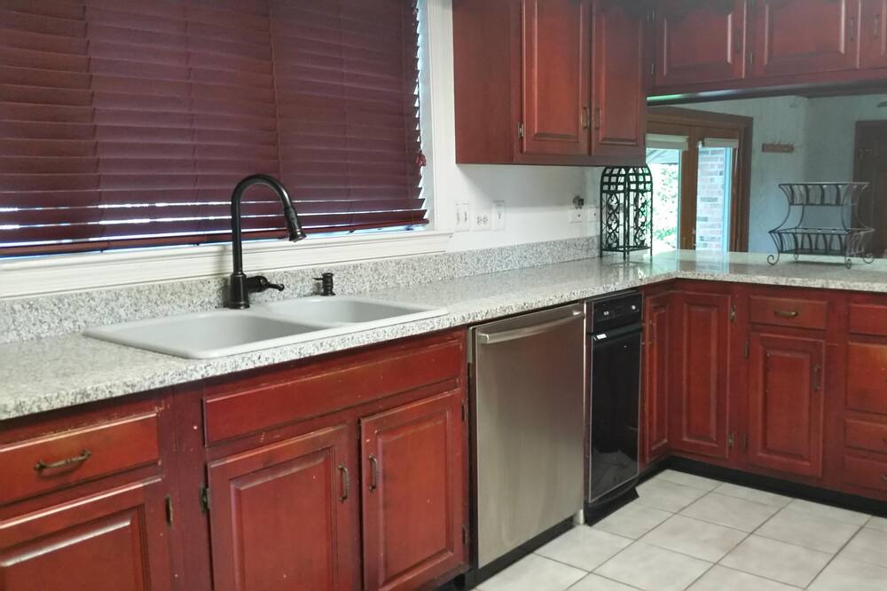 Photo of Kitchen in Leesburg
