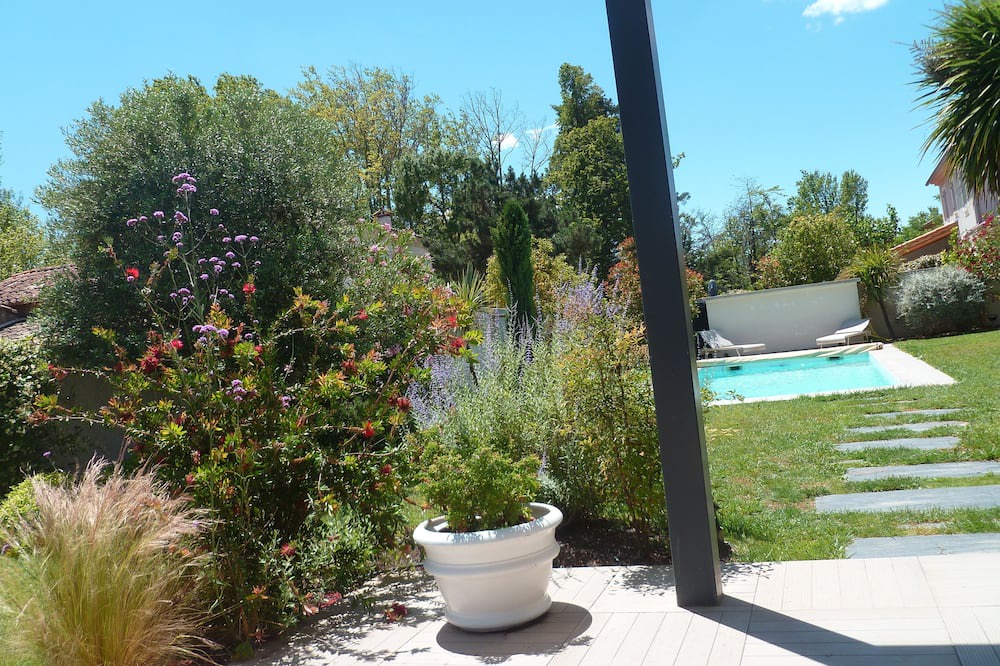Photo of Outdoor in Montfavet