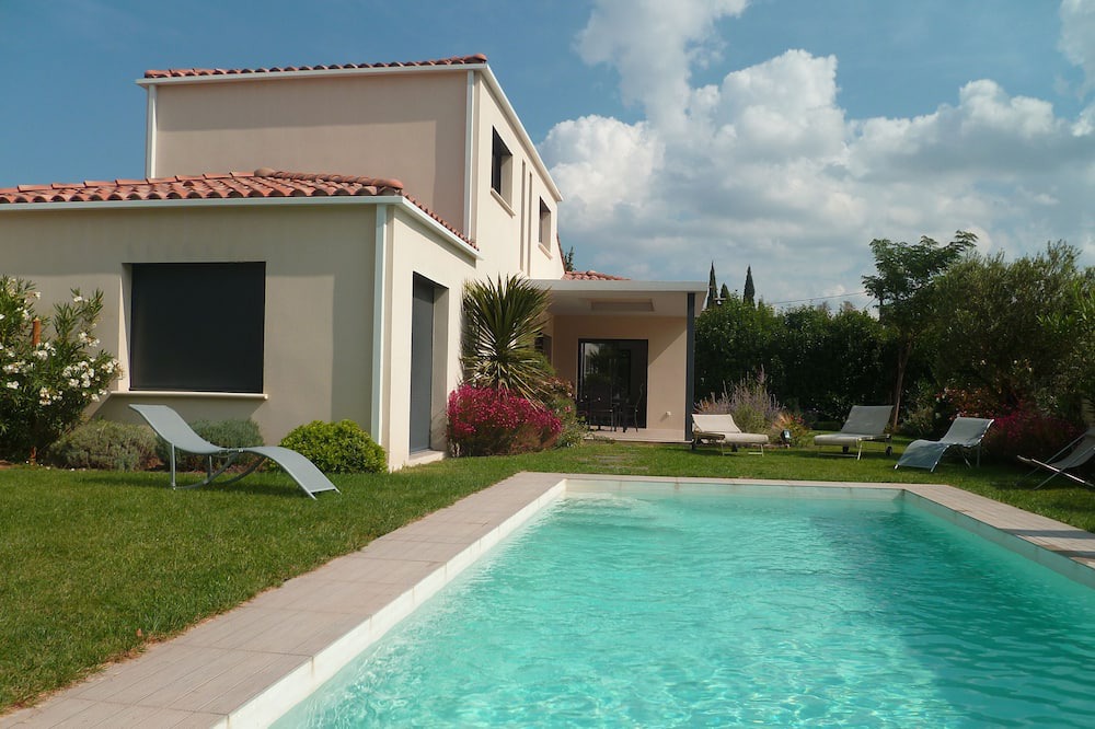 Photo of Outdoor in Montfavet