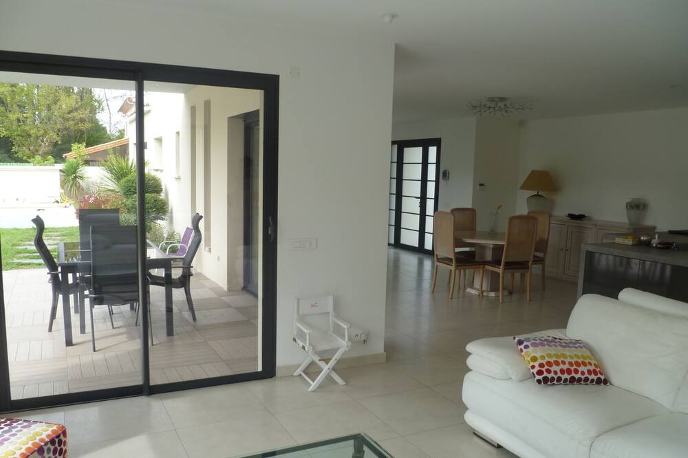 Photo of Livingroom in Montfavet
