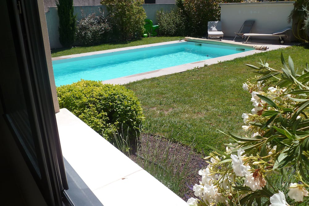 Photo of Outdoor in Montfavet