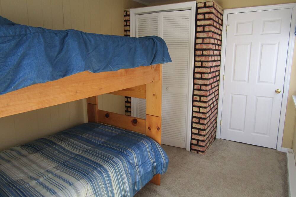 Photo of Bedroom in Buchanan