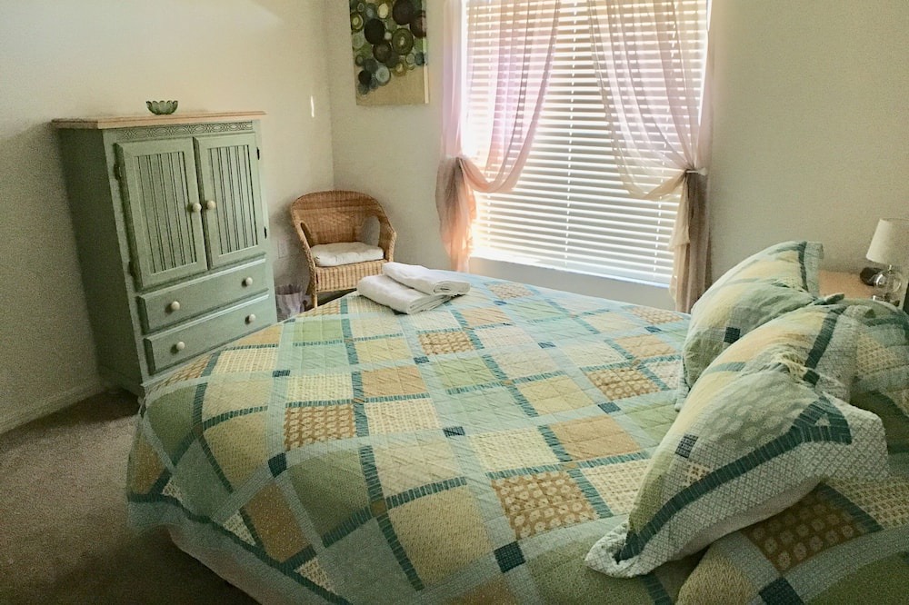 Photo of Bedroom in Poinciana
