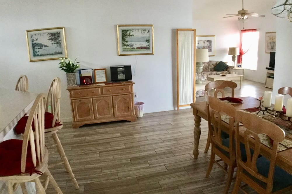 Photo of Bedroom in Poinciana