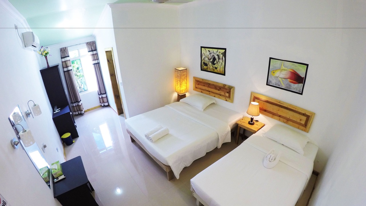 Photo of Bedroom in Guraidhoo