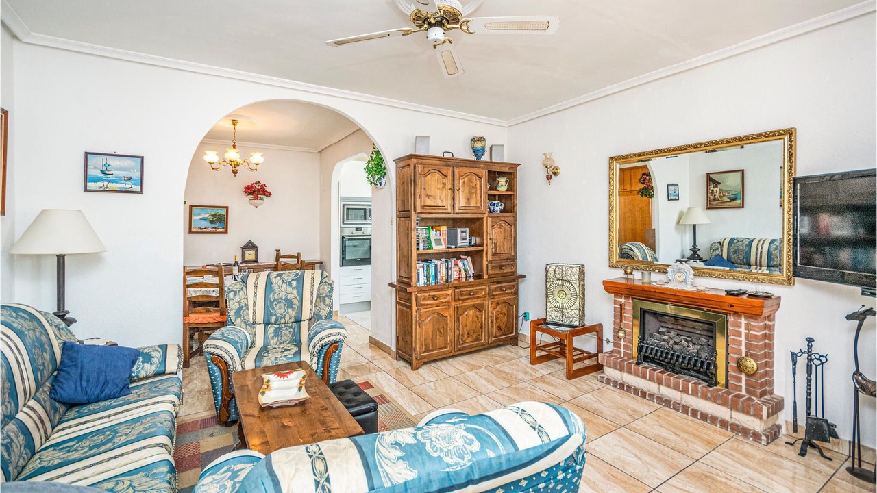 Photo of Livingroom in San Miguel de Salinas