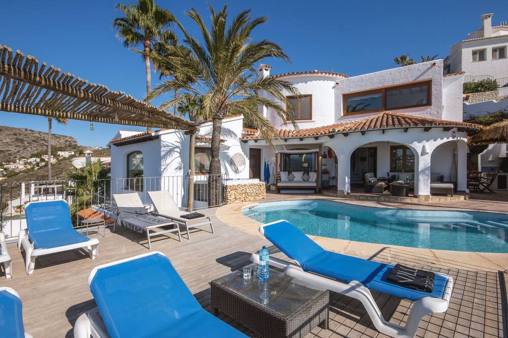 Photo of Patio Balcony in El Portet