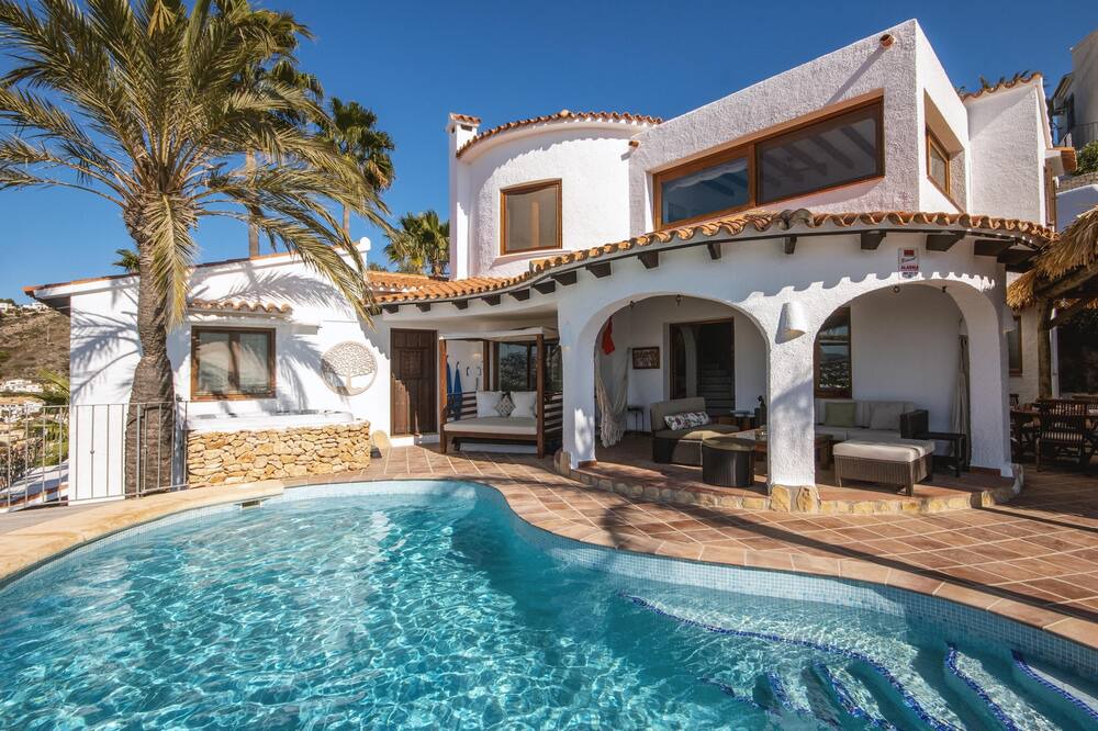 Photo of Outdoor in El Portet