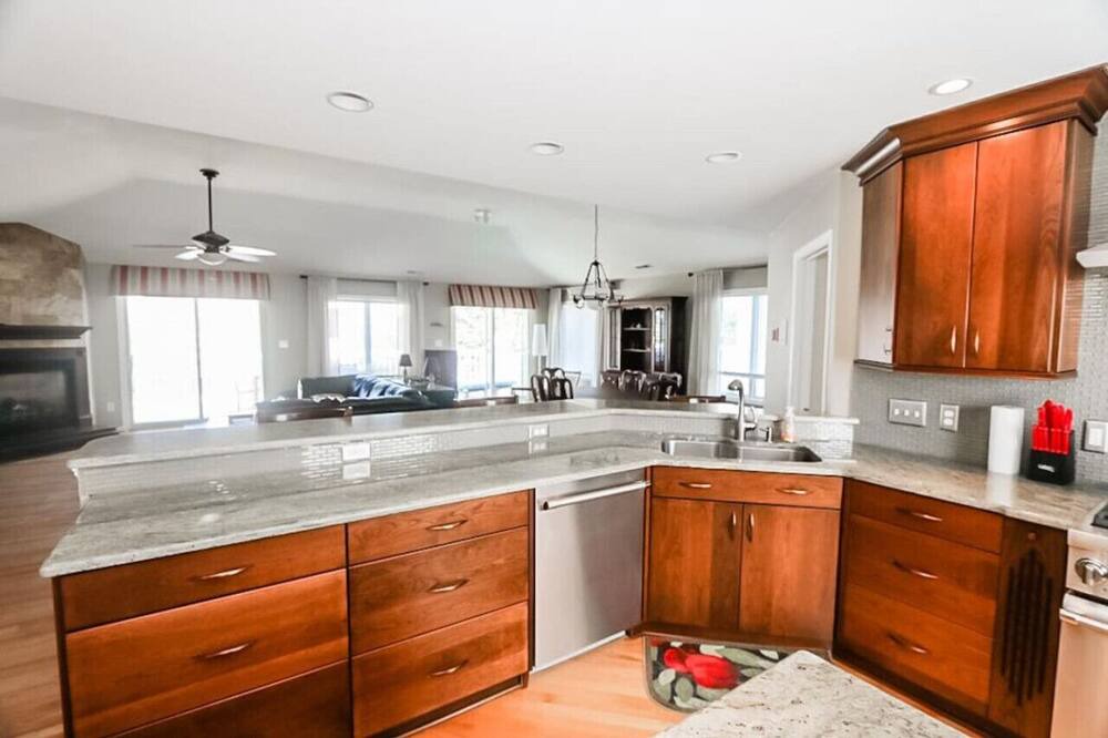 Photo of Kitchen in Croatan Beach