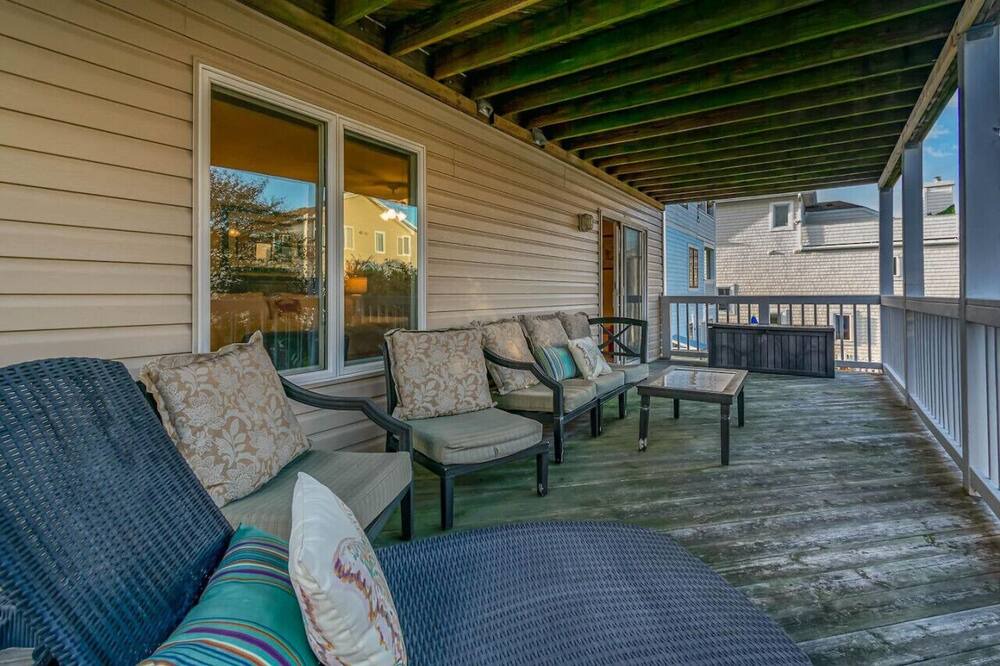Photo of Patio Balcony in Croatan Beach