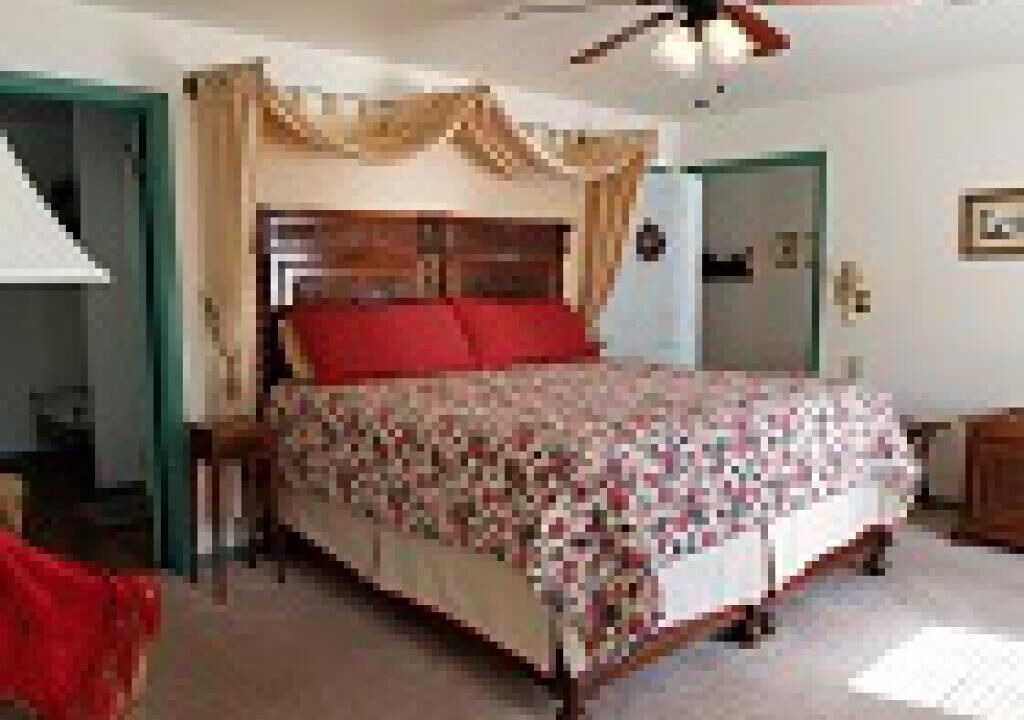 Photo of Bedroom in Williamsburg
