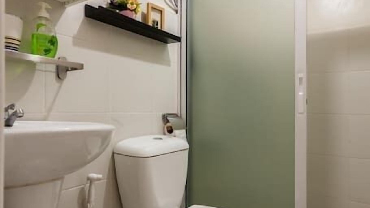 Photo of Bathroom in Moonwalk