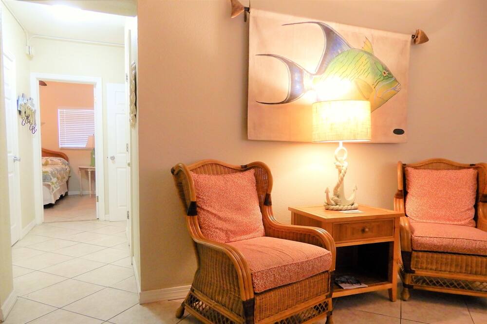 Photo of Livingroom in Bay Esplanade