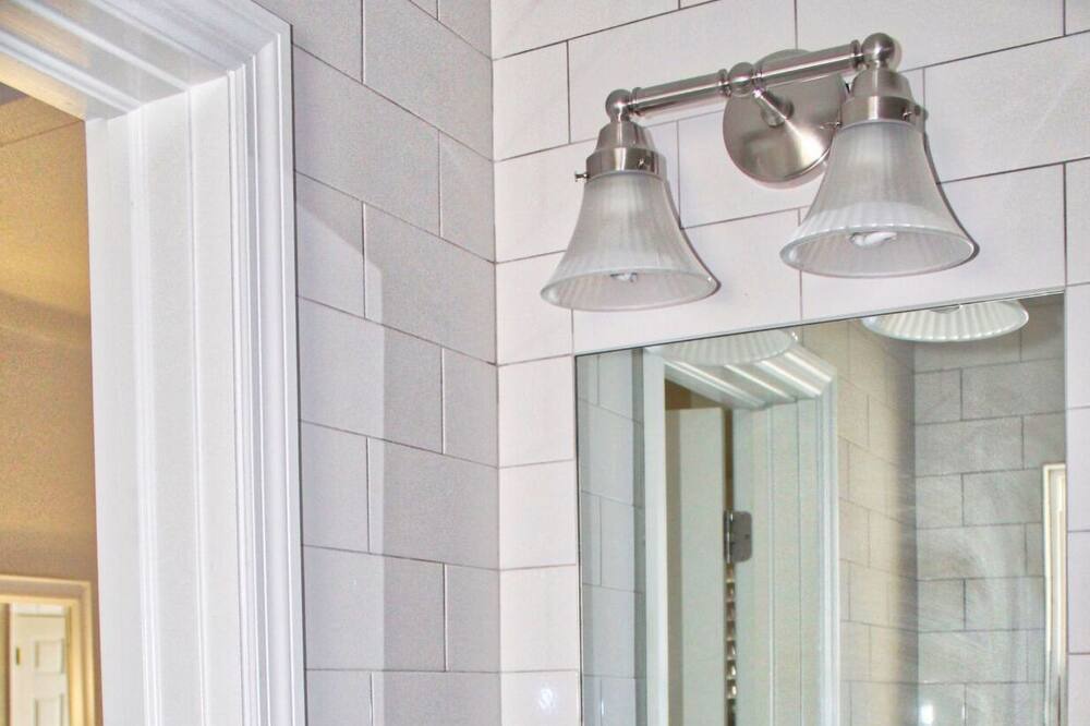 Photo of Bathroom in Bay Esplanade