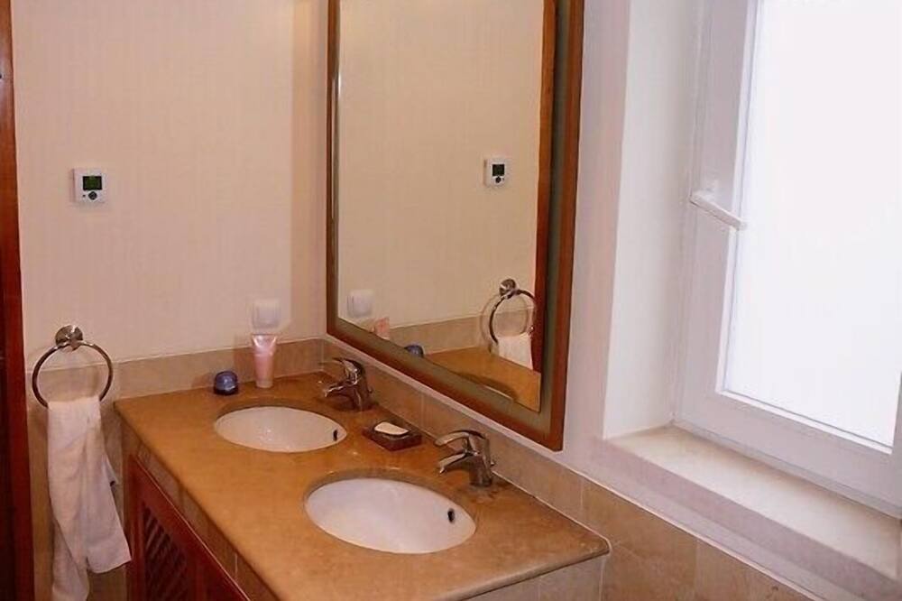 Photo of Bedroom in Vilamoura