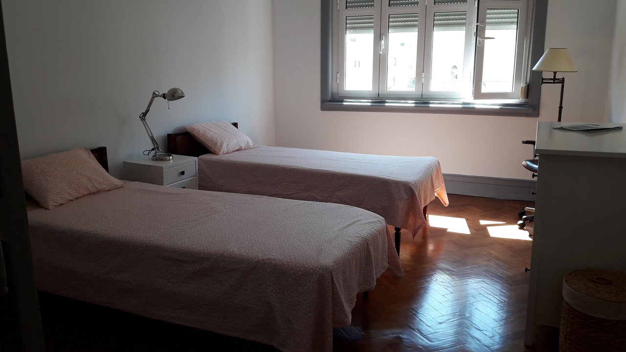 Photo of Bedroom in Alges