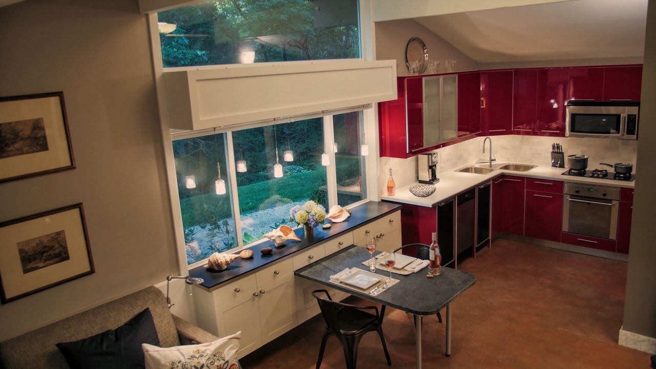 Photo of Livingroom in Oyster Bay