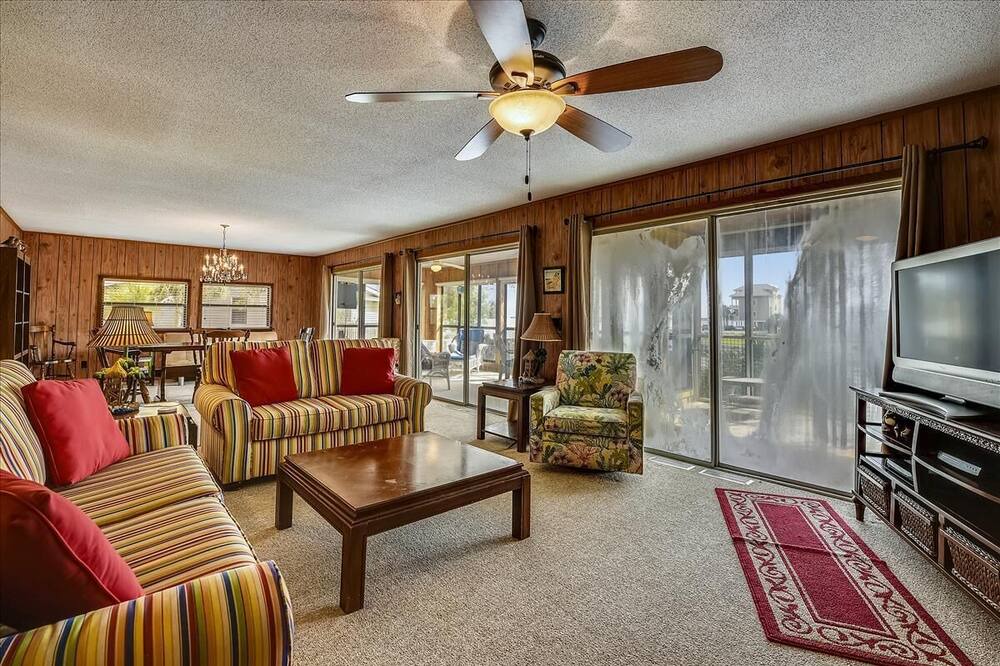 Photo of Livingroom in St. George Island