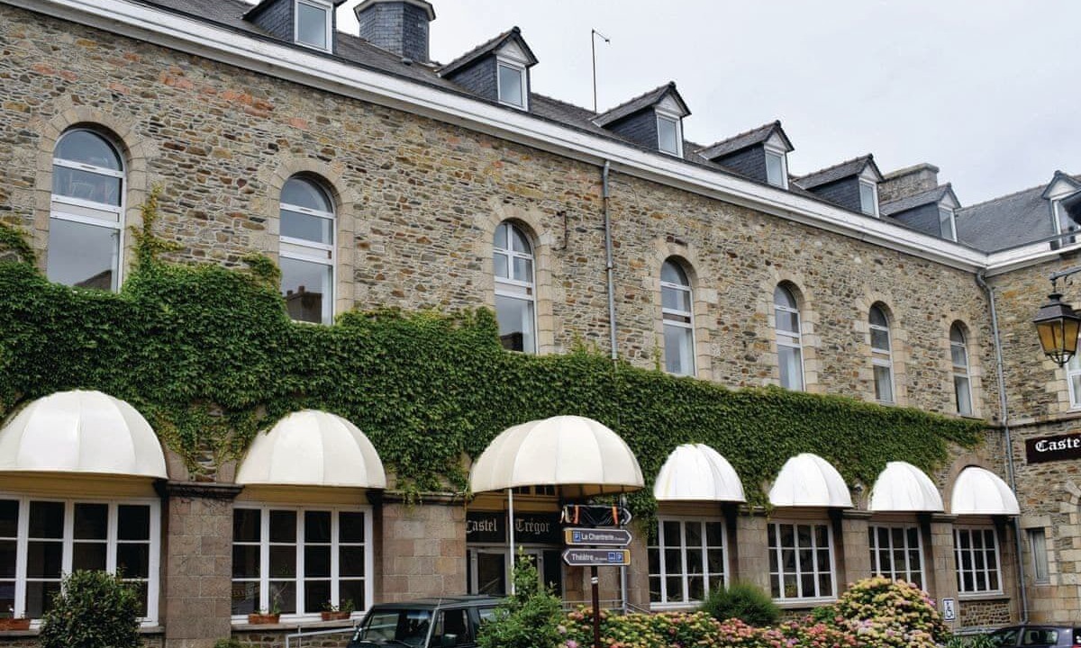 Photo of Buildings in Treguier