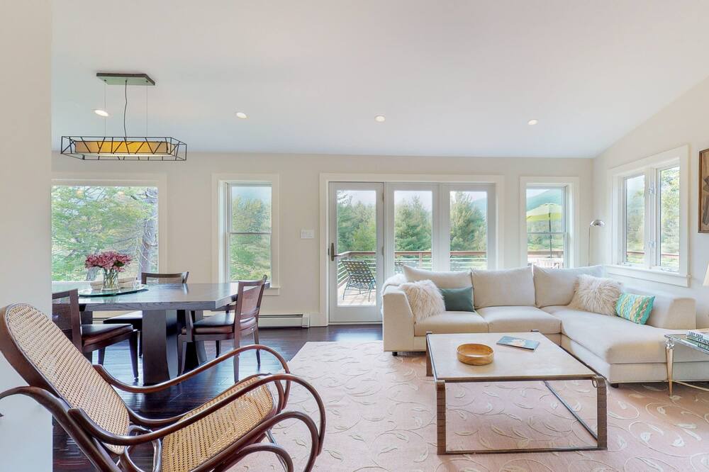 Photo of Livingroom in Willow