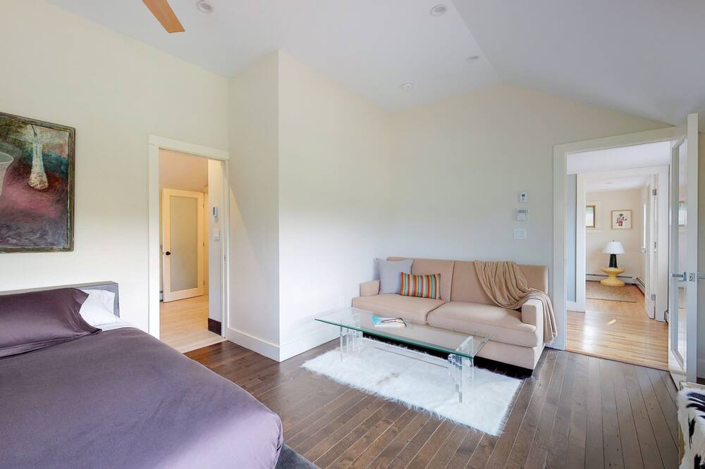 Photo of Livingroom in Willow