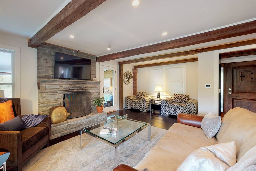 Photo of Livingroom in Willow
