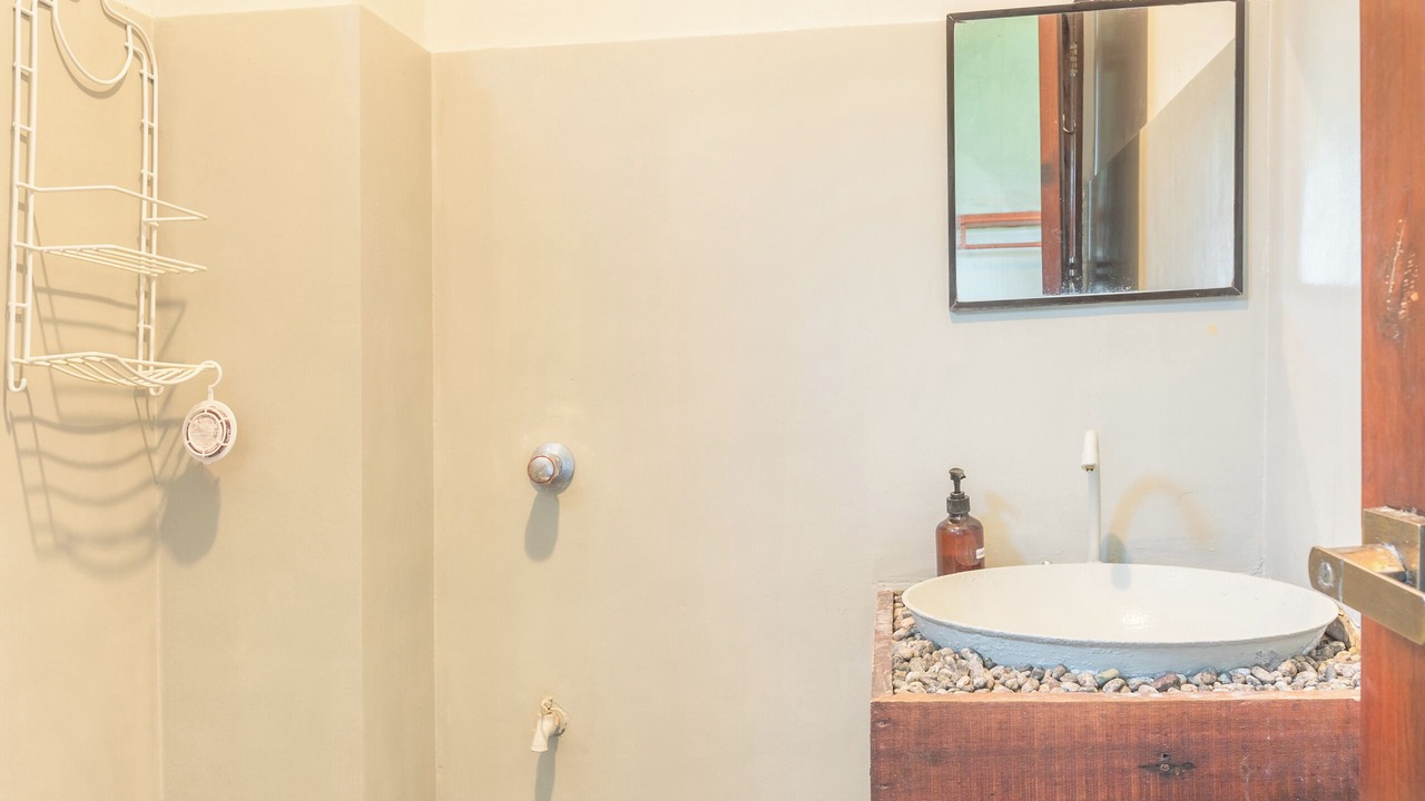 Photo of Bathroom in Catangnan