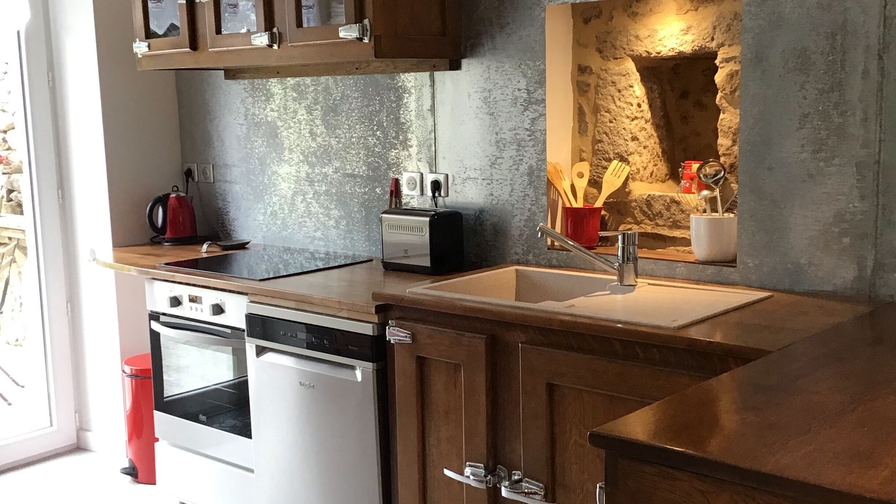 Photo of Kitchen in Pleudihen-sur-Rance