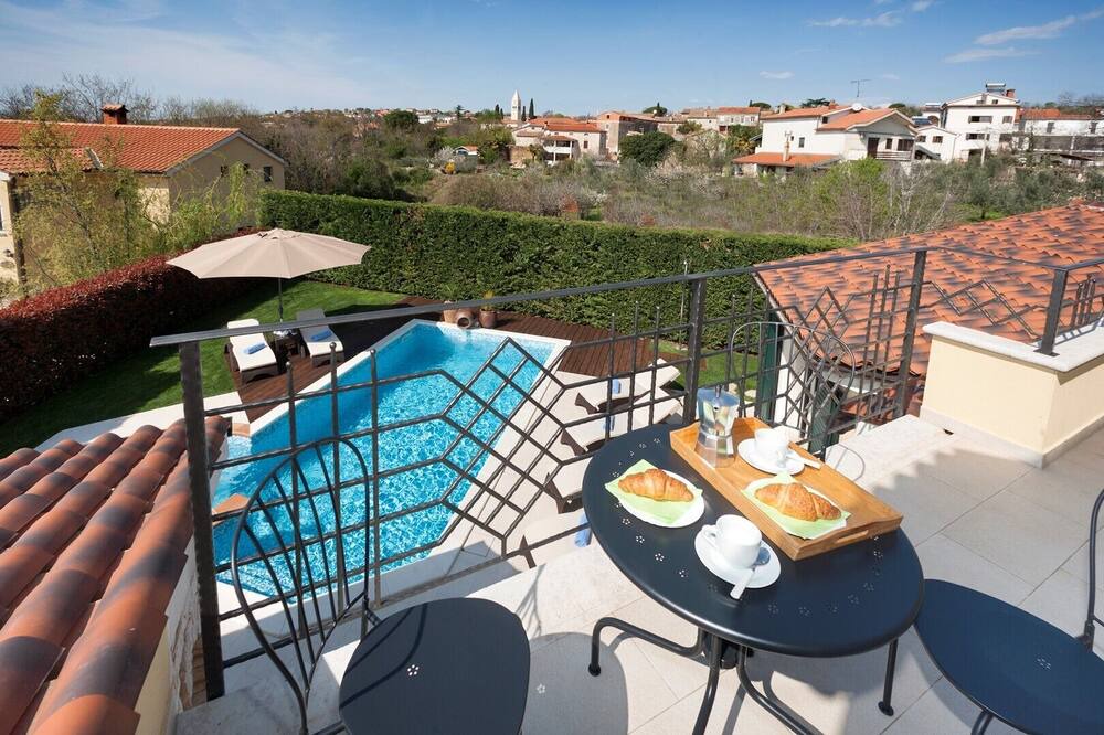 Photo of Patio Balcony in Labinci