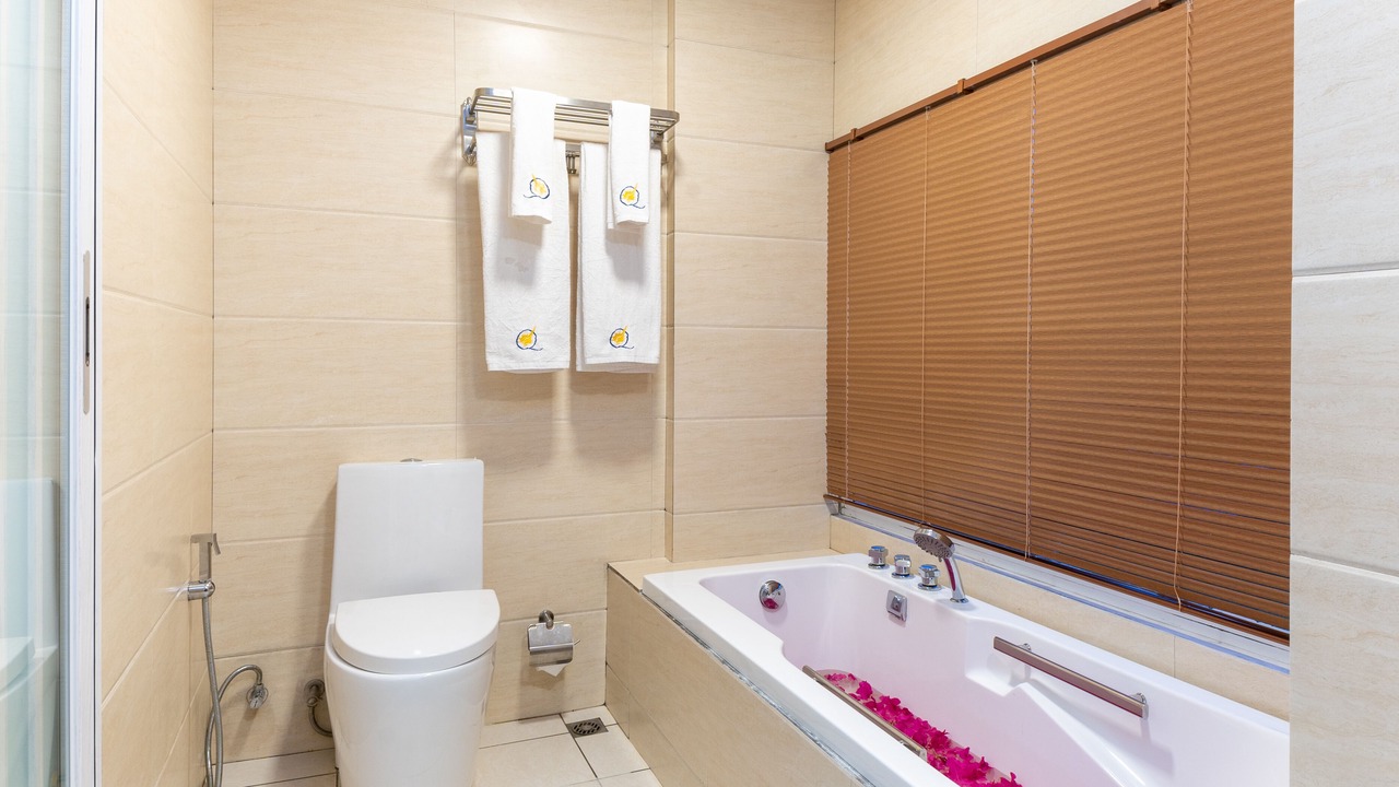 Photo of Bathroom in Rasdhoo