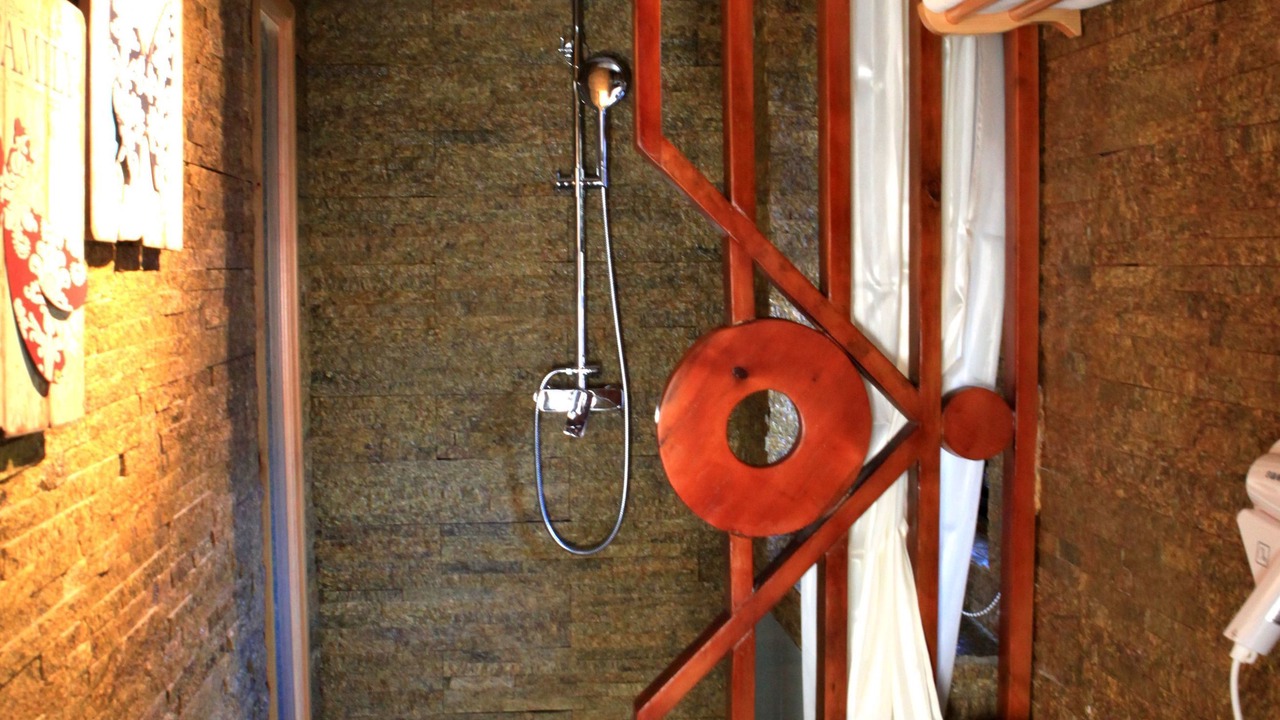 Photo of Bathroom in Huairou