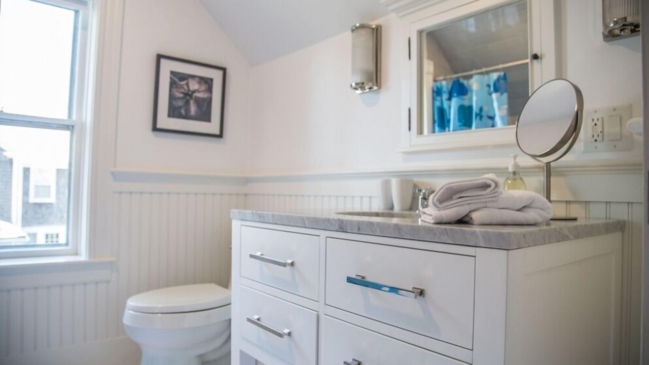 Photo of Bathroom in Nantucket Town