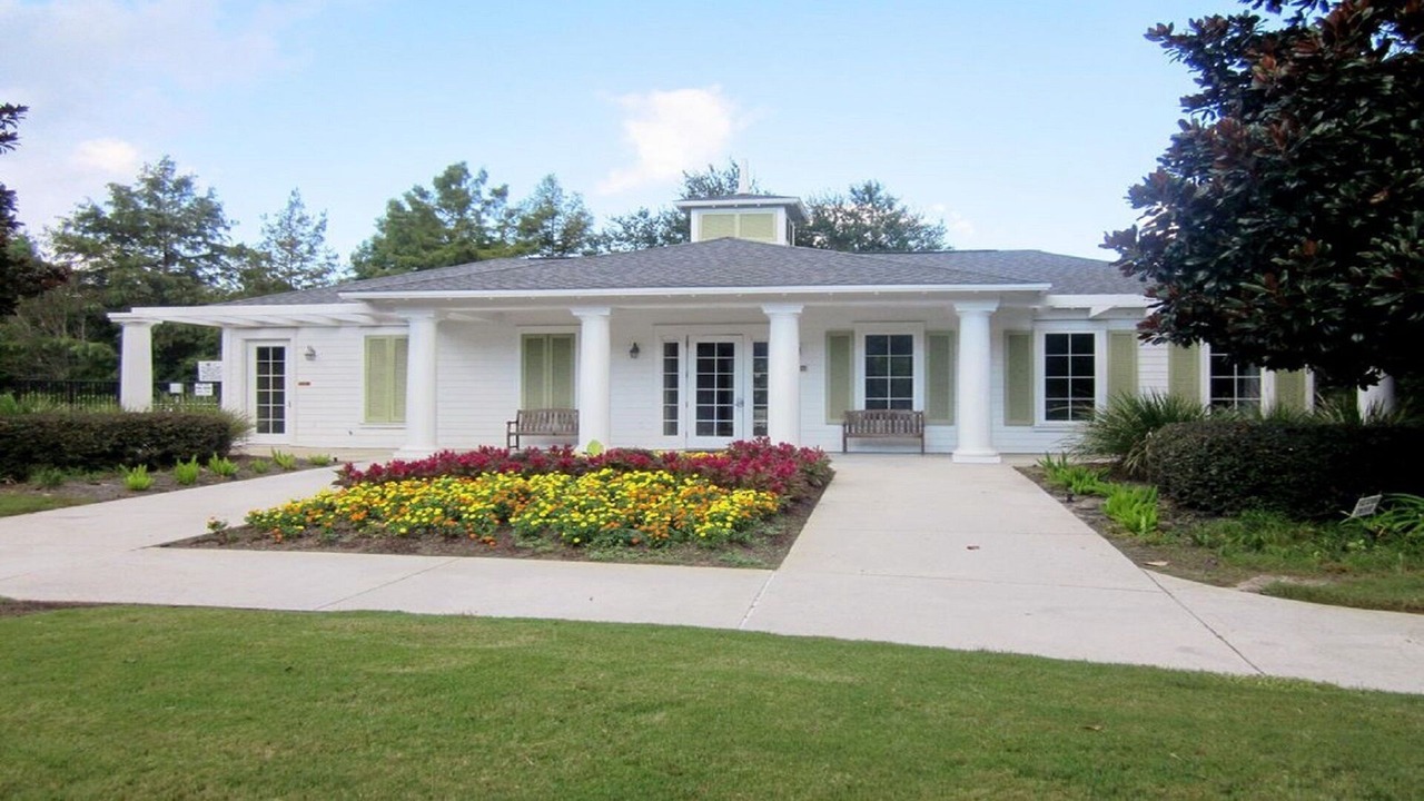 Photo of Outdoor in Laurel Grove