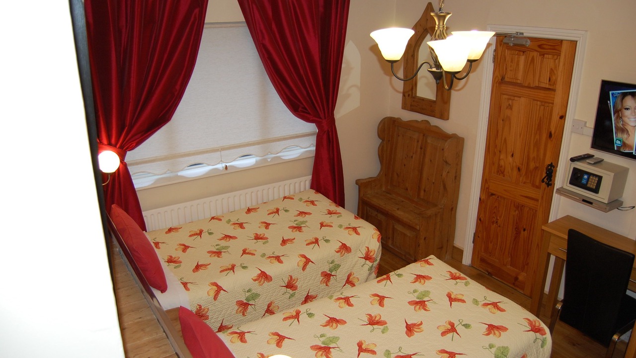 Photo of Bedroom in Whitehall