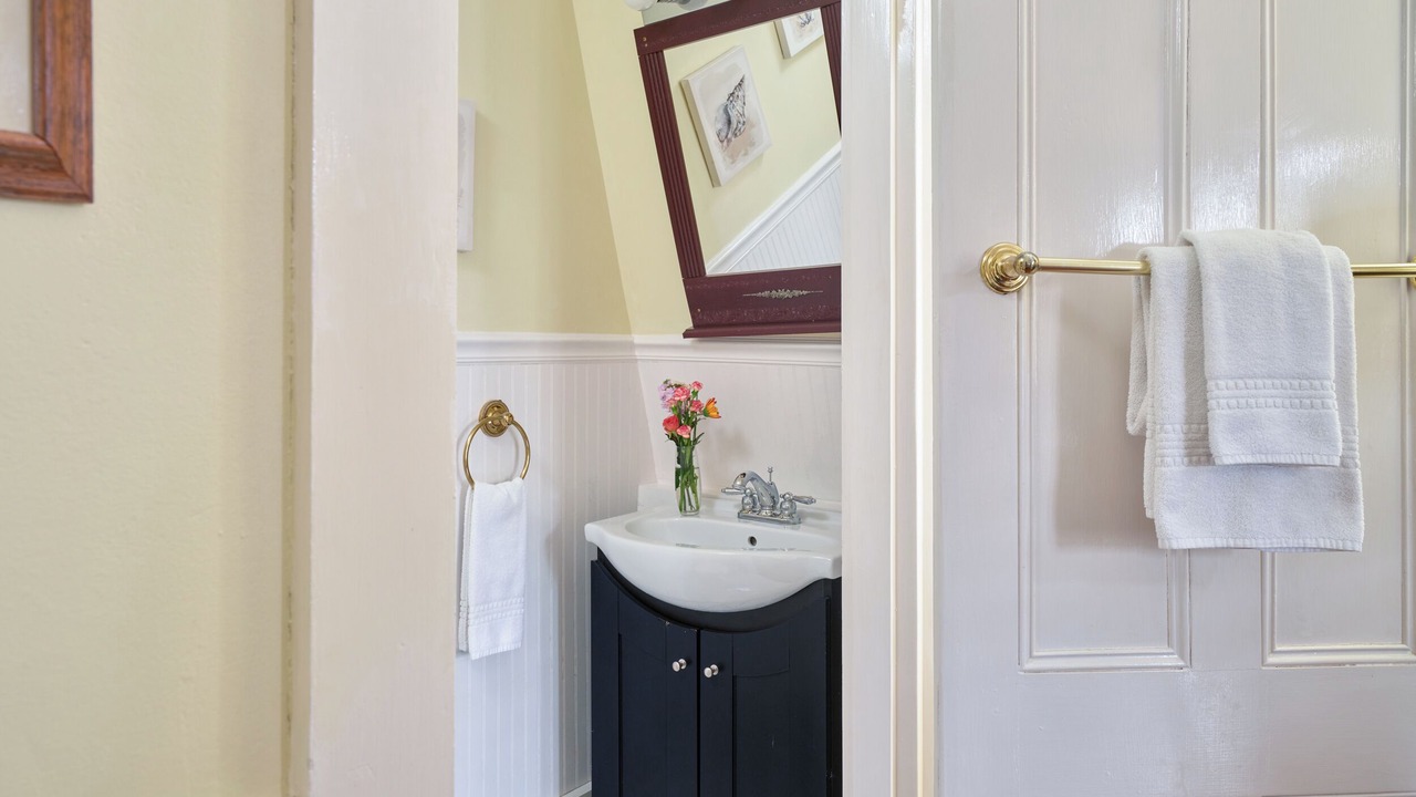 Photo of Bedroom in Brewster