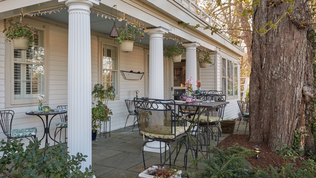 Photo of Patio Balcony in Brewster