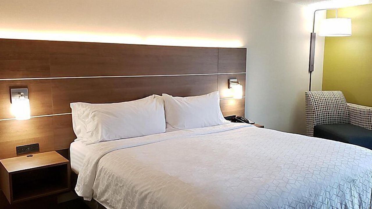 Photo of Bedroom in Troutville