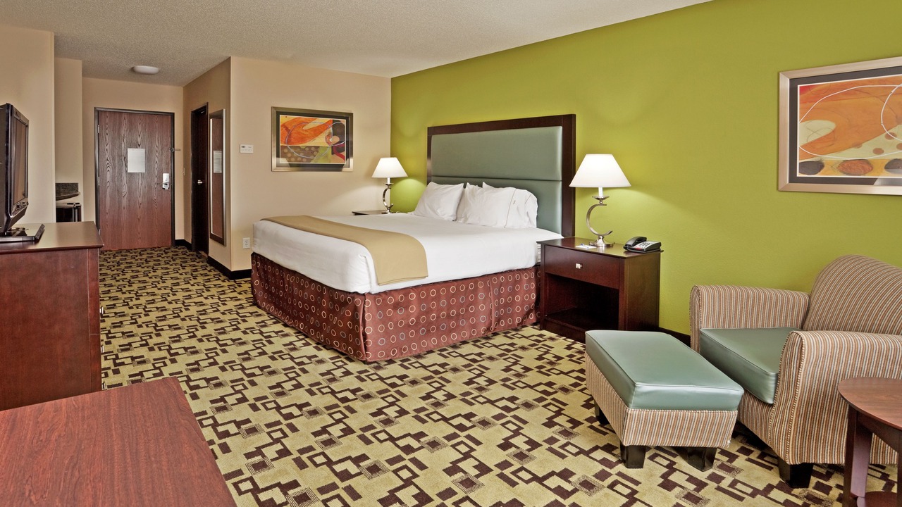 Photo of Bedroom in Troutville