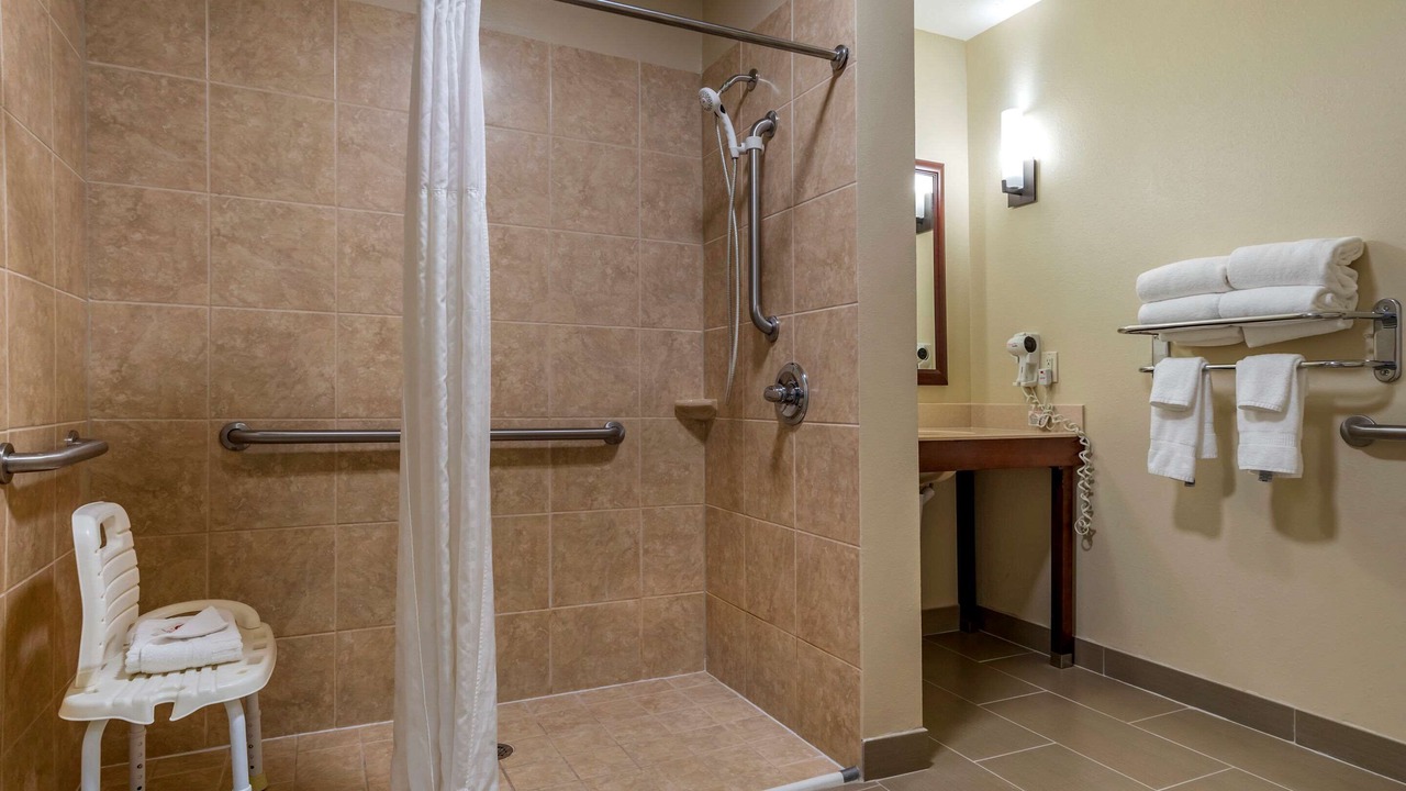 Photo of Bathroom in Niceville